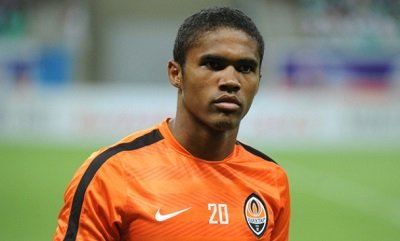 Sport1.de: Бавария купила Дугласа Косту