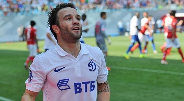 СМИ: Вальбуэна готов пойти на снижение зарплаты, чтобы перейти в Лион