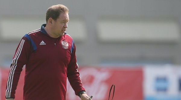 Леонид Слуцкий: После Euro-2016 совмещение постов невозможно