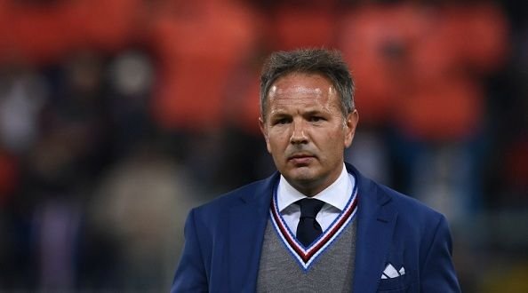 Официально: Милан уволил Михайловича
