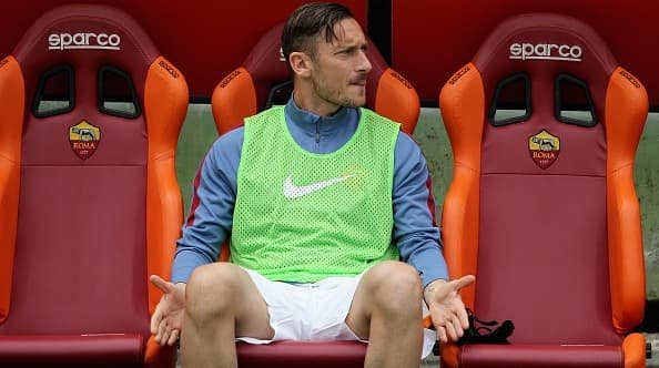 GdS: Рома продлит контракт с Тотти еще на сезон