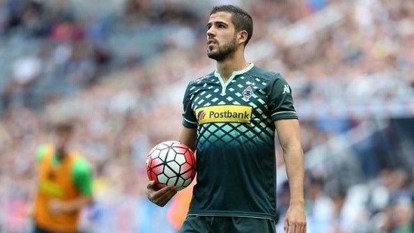 А. Домингес в 27 лет завершил карьеру