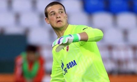 «Милан» может заменить Доннарумму голкипером «Реймса»