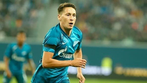 Журналист Казаков: Локомотив» готов платить Кузяеву больше, чем Баринову. Решение будет в пятницу
