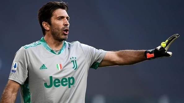 Tuttosport: «Динамо» Киев претендует Буффона