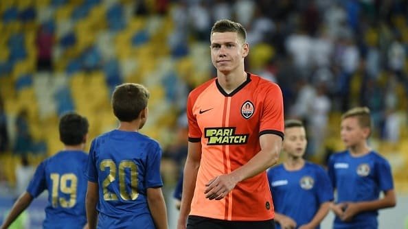 «Вест Хэм» раздумывает над покупкой защитника сборной Украины
