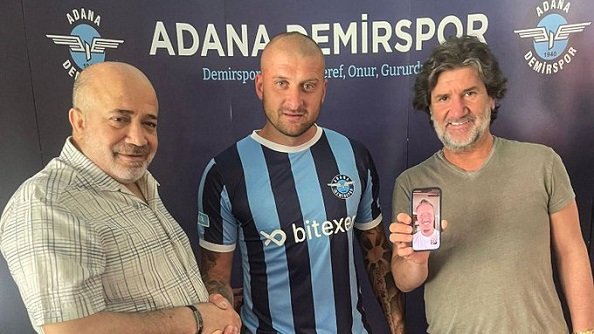 Ракицкий официально стал игроком «Адана Демирспор»