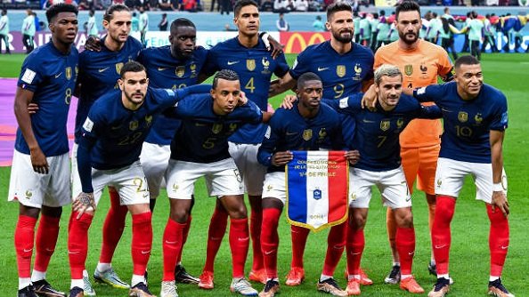 Два игрока сборной Франции заболели перед матчем с Марокко