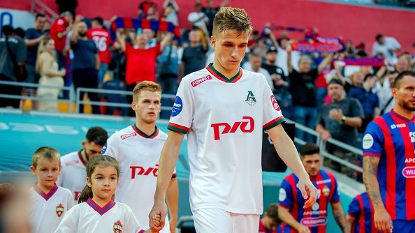 В «Локомотиве» рассказали, на какие позиции ищут игроков