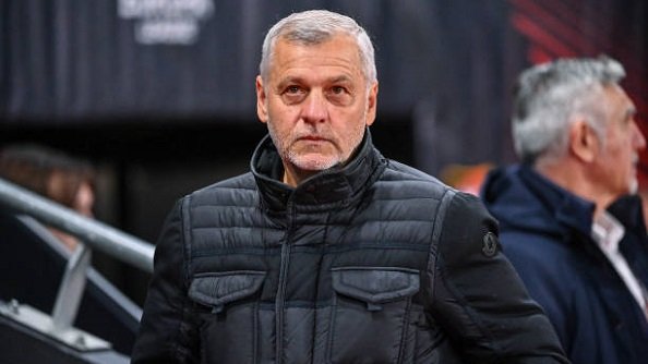 «Лион» ведет переговоры с экс-тренером «Ренна» Женезио