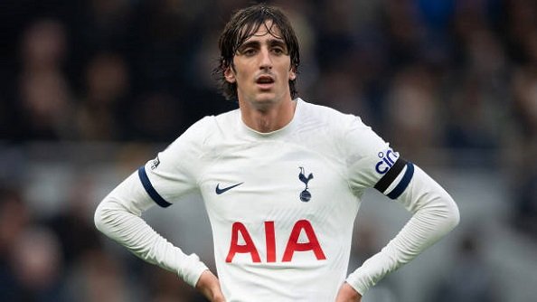 «Фейеноорд» и «Фиорентина» интересуются Хилем из «Тоттенхэма»