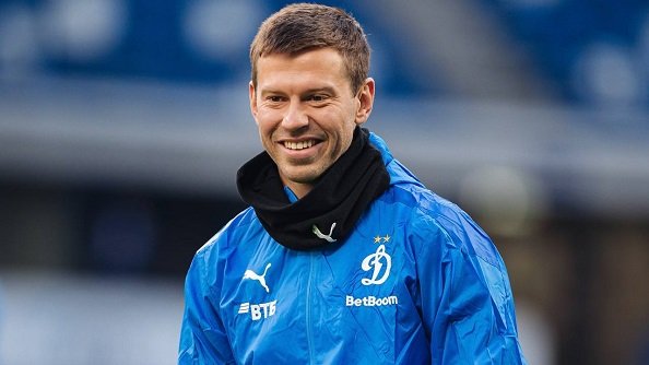 Смолов не исключил, что может продолжить карьеру в чемпионате ОАЭ
