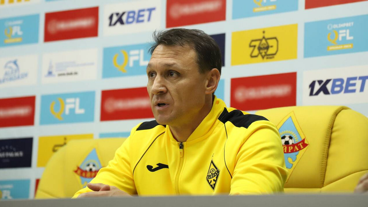 «Кайрат» уволил Рафаэля Уразбахтина после потери шансов на чемпионство Казахстана