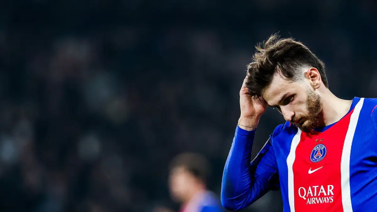 Корреспондент France Football объяснил, почему Кварацхелия не выиграл «Золотой мяч»