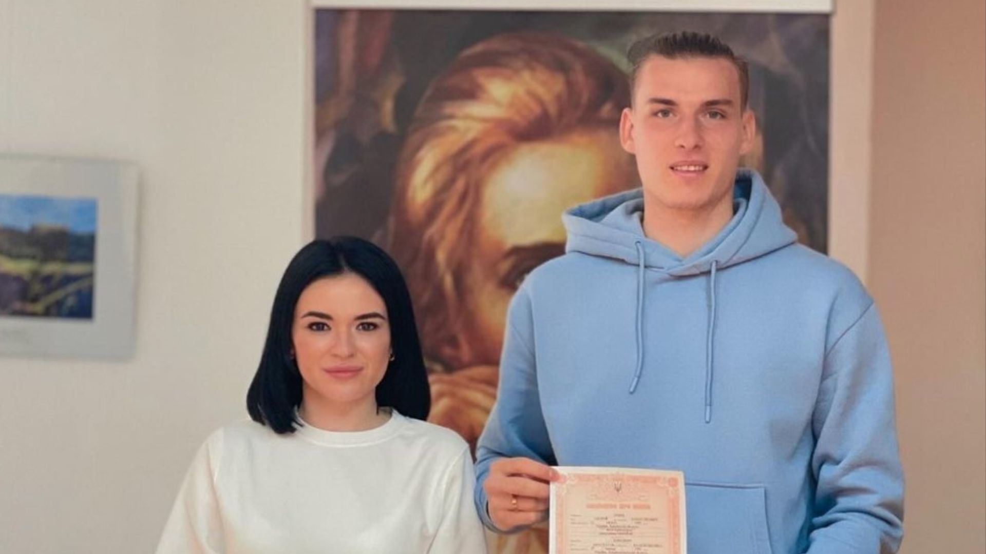Жена Лунина объяснила, почему они сыграли свадьбу в спортивных костюмах